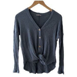 🩸Donating Soon! Waffle Knit Button-Up Top